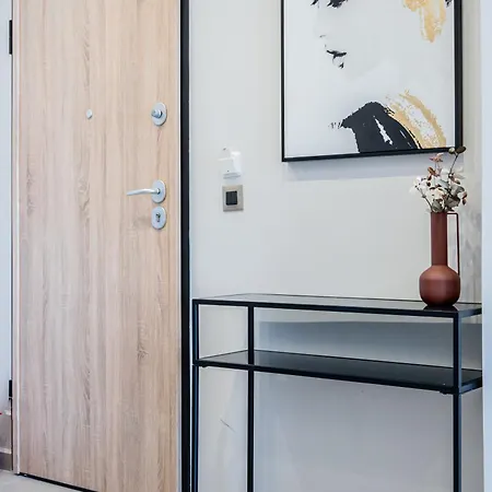 Yiannis Deluxe * Chania (Crete)