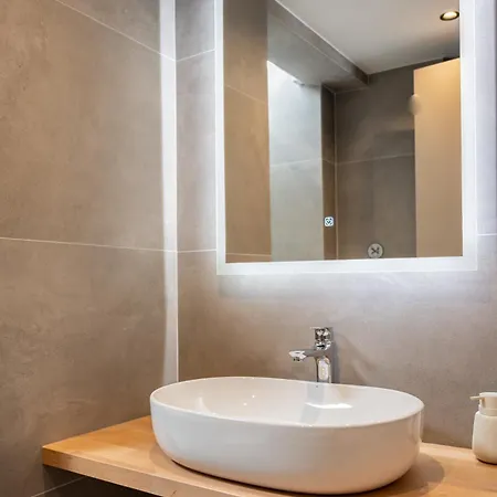 Yiannis Deluxe Apartament