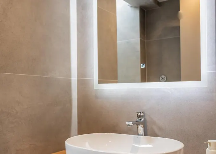 Yiannis Deluxe Апартаменты